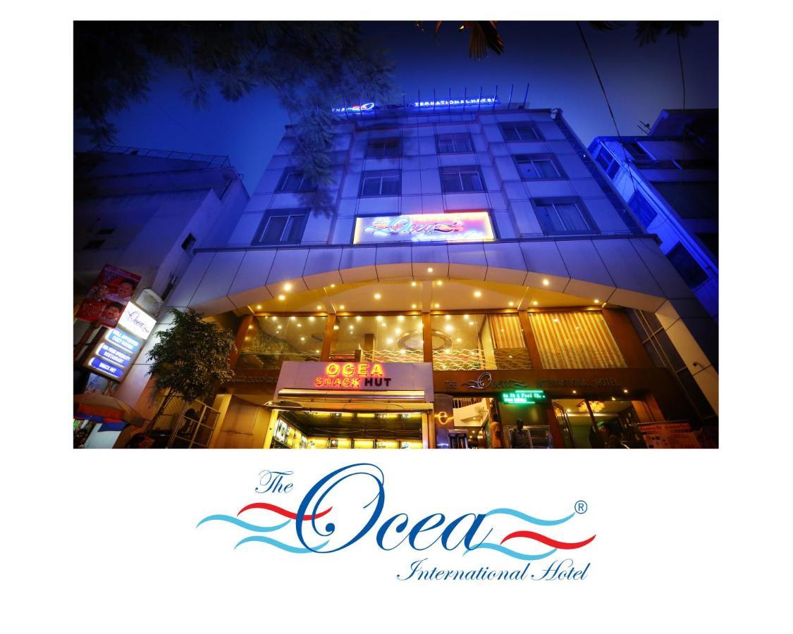 The Ocea International Hotel Bangalore Exteriör bild